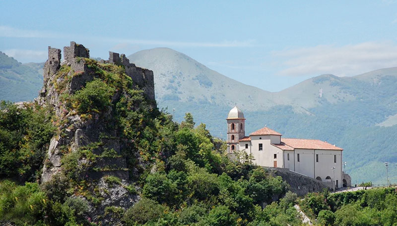 castello santuario int web lauria