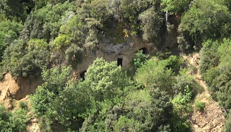 grotte fosso monaci int web gallicchio