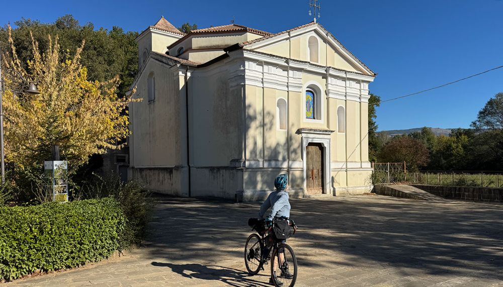 Vista del Santuario della Madonna del Grumentino