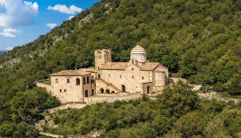 Vista Abbazia di Sant'Angelo al Raparo
