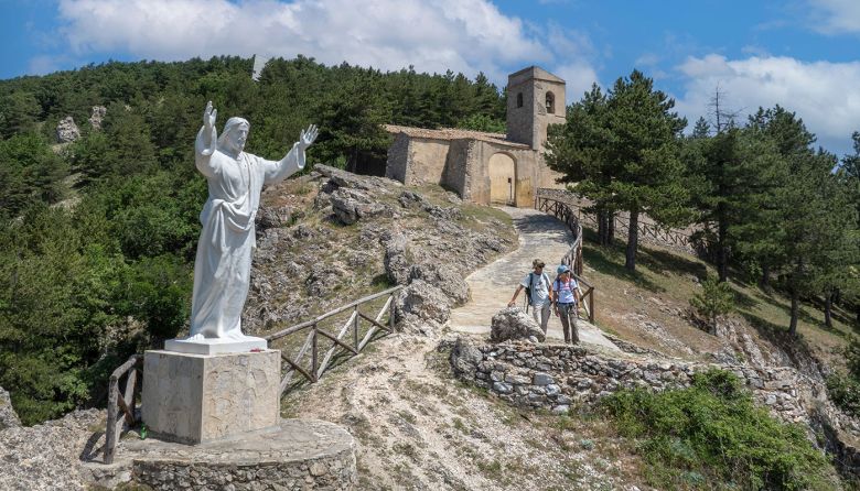 Vista del Santuario della Madonna di Monteforte
